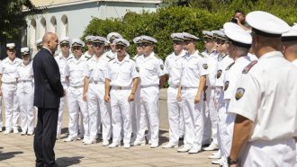 Президентът поиска анализ за бъдещето на подводния ни флот