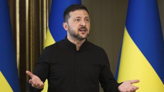 Зеленски: Украйна е готова за мир, но няма да отстъпи територия