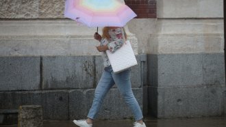 Времето през новата седмица: Слънце, тук-там дъжд и понижение на температурите с 5-7 градуса