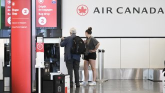 Air Canada обяви, че ще възобнови полетите след свикването на арбитраж за прекратяване на стачката