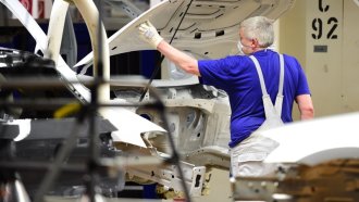 Митата на Тръмп са ударили автомобилната индустрия с 12 млрд. долара