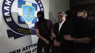 Освободиха от затвора лидера на „Златна зора“ Никос Михалолякос