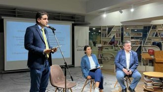 „Да, България“ предлага национален координатор и нов закон за АI