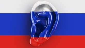 Шпионски скандал в Австрия: Служител на OMВ е бил разкрит като „руска къртица“