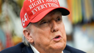 Тръмп заплаши ЕС с по-високи мита заради глобата за Google