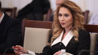 Мария Филипова: От политика не разбирам