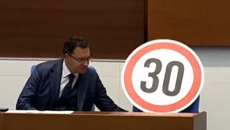 Заради случая в Русе: Митов получи „медал“ за „неадекватно поведение“