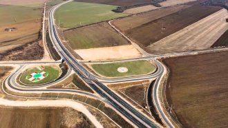 Две магистрали и 3 жп връзки под Балкана отиват на концесия