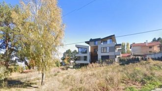 Нов имотен удар на Сарафови