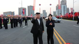 Какво е известно за дъщерята на Ким Чен-ун и тя ли ще наследи властта в Северна Корея