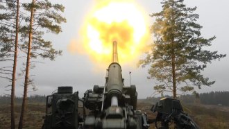 Двама сапьори от Датския съвет за бежанците бяха убити при руска атака в Украйна