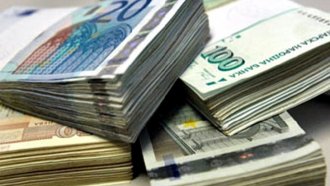 Български депутати държат 10.6 млн. лева в брой