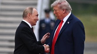 Путин хвали Тръмп за усилията му за мир, критикува Нобеловия комитет