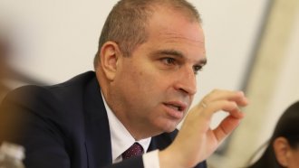 Седем са уволнени от ДАИ заради съмнения за корупция, тече проверка срещу шефове