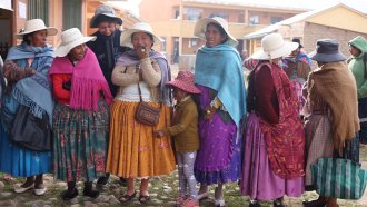 В тежка криза след 20 г. социализъм Боливия избира десен президент