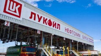 МВР, ДАНС и военните дебнат в „Лукойл“ за дронове, кражби и саботажи