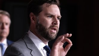 „Фантазия“ е да се мисли, че Украйна може да победи Русия, смята Джей Ди Ванс