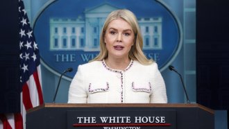 Ботокс и изкуствени мигли – какво представляват всъщност жените от движението MAGA