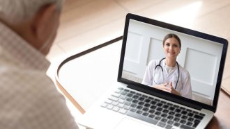 „Български пощи“ съчиниха услуга телемедицина, за да взима субсидия за заплати