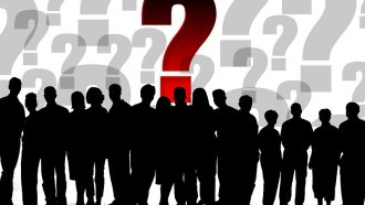 „Информационно обслужване“ издирва „на живот и смърт“ 3000 съакционери