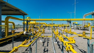 Сменени са шефовете на газовата връзка с Гърция: Бивш посланик замени Теодора Георгиева