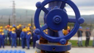 Намалени заявки на газ свиха поскъпването под 1% за март