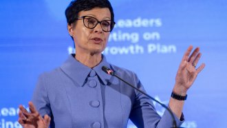 ЕК може да замрази средства за Сърбия