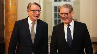 Скандалът с Епстийн клати стола на британския премиер