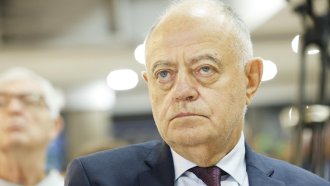 Атанас Атанасов призова Гюров да свика Съвета по сигурността за случая „Петрохан“