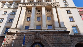 „Берем срам!“ България изпраща дипломати на първата среща на Съвета за мир на Тръмп