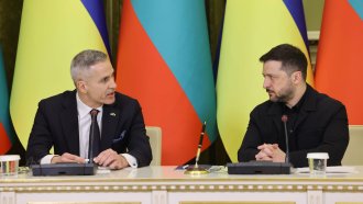 Гюров и Зеленски подписаха 10-годишно споразумение за сигурност между България и Украйна