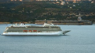 Американският самолетоносач „Джералд Форд“ отплава неочаквано от Крит за Хърватия