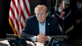 САЩ отзоваха свои правителствени служители от Близкия изток