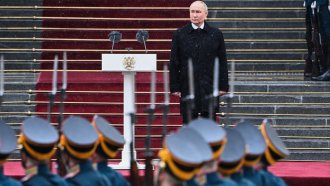Путин ще има право да изпраща армията в държави, където са арестувани руски граждани