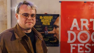 Русия включи носител на Оскар в списъка си с „чуждестранни агенти“