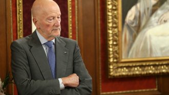 От архива на БТА: Преди 25 години Симеон Сакскобургготски се връща в България