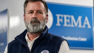 Висш американски служител твърди, че е бил телепортиран в закусвалня