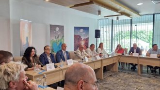 След комитети и щабове властта създава и Съвет за реформи в туризма