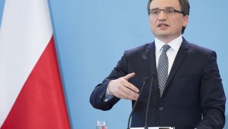 Бившият правосъден министър на Полша избяга от Унгария след падането на Орбан
