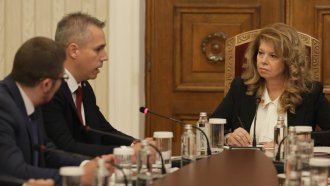 „Възраждане“ се потресоха от „Прогресивна България“ и поискаха обратно лева