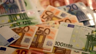 „Оксфам“: Заплатите на работниците – с 12% спад, на директорите – скок с 54% за седем години