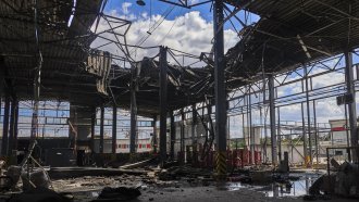 „Горяха хора“. Руска атака с балистични ракети порази Киев