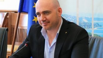 „Cool“: Правителството със заявка да удвои броя на туристите до края на мандата