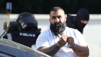 Арестувана е жената на Краси Принца от „Калашниците“
