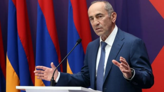Бившият арменски президент Роберт Кочарян е арестуван по обвинения в корупция