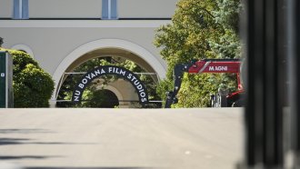 Кинодейци настояват за гаранции за бъдещето на Киноцентър „Бояна“, собствениците обещават да не го продават