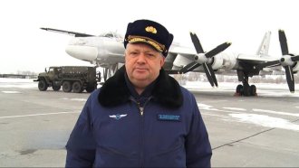 Мъж на мотоциклет застреля руски генерал от авиацията