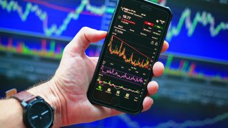 Инфлацията отново ще диктува пазарите, а петролът и облигациите поставят централните банки под натиск